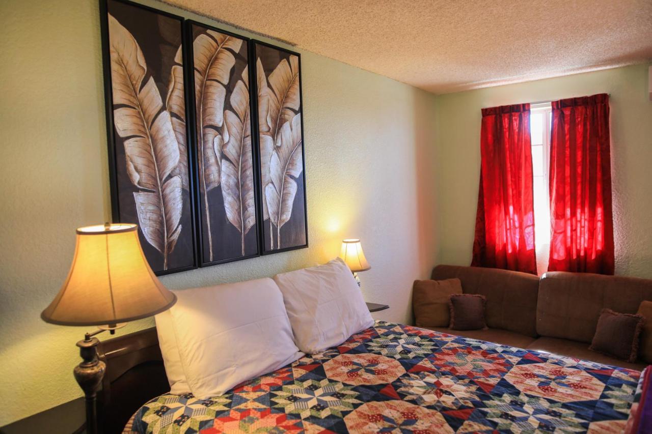 Playa Hermosa Inn At The Beach エンセナダ エクステリア 写真